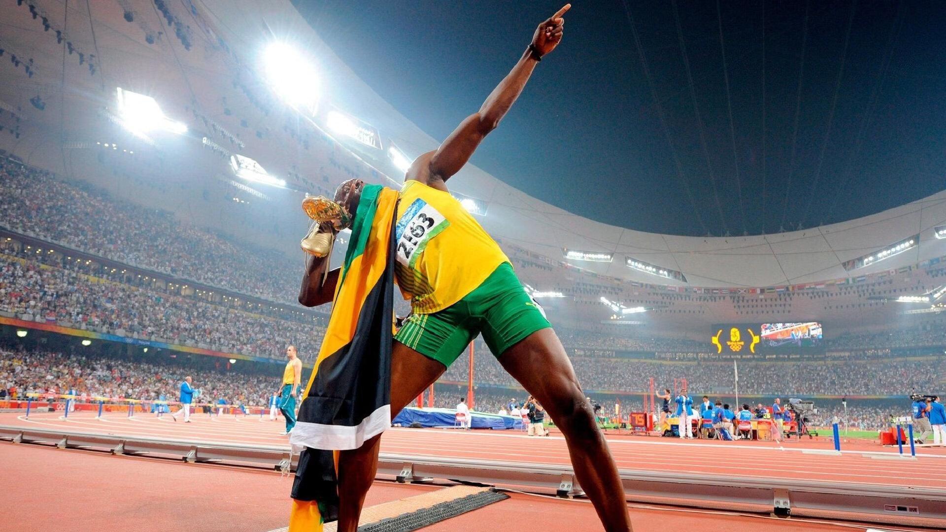 詹姆斯关键三分绝杀勇士,湖人逆转取胜锁定季后赛席位