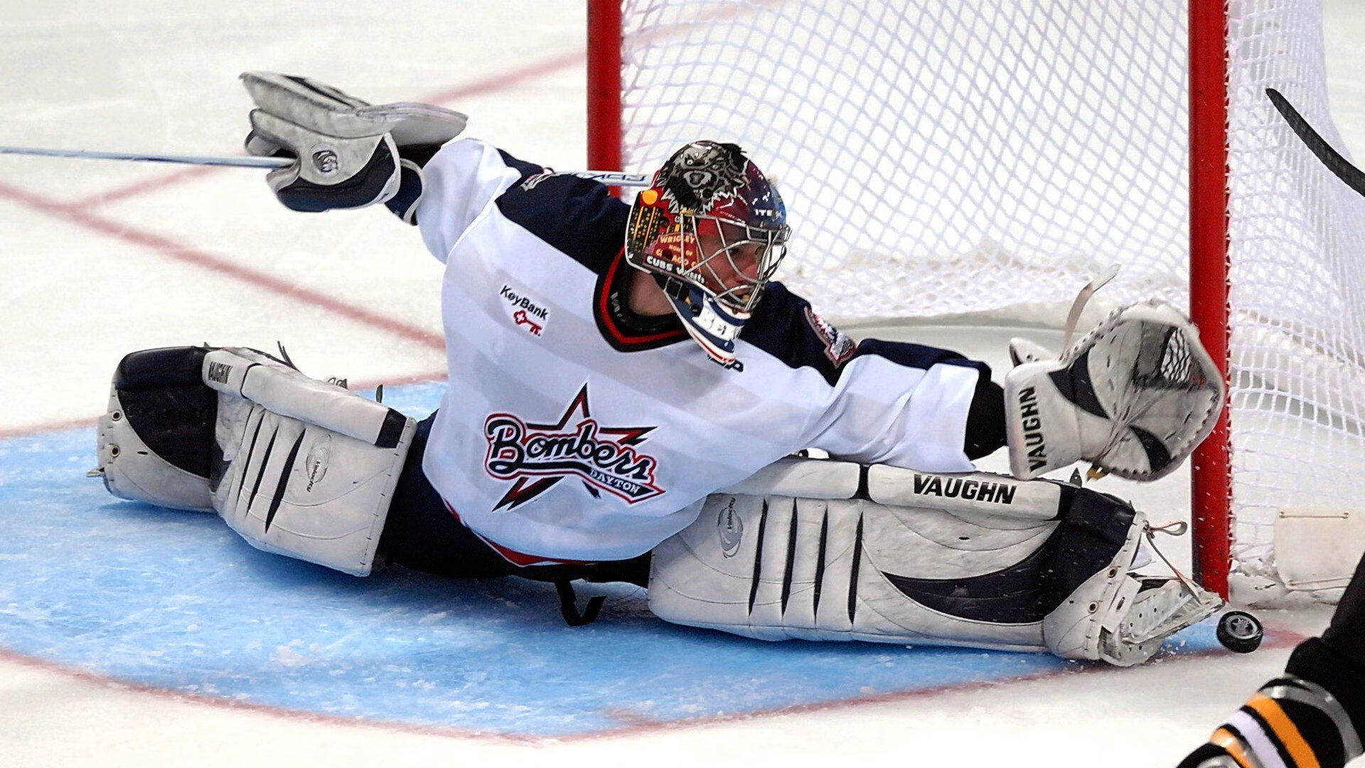 28圈官网：纳达尔关键破发点力克强敌 挺进法网半决赛