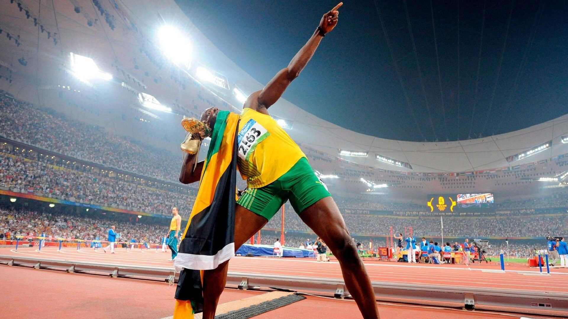 世界杯激战正酣，豪门对决引爆全球热潮，新星闪耀改写足坛格局