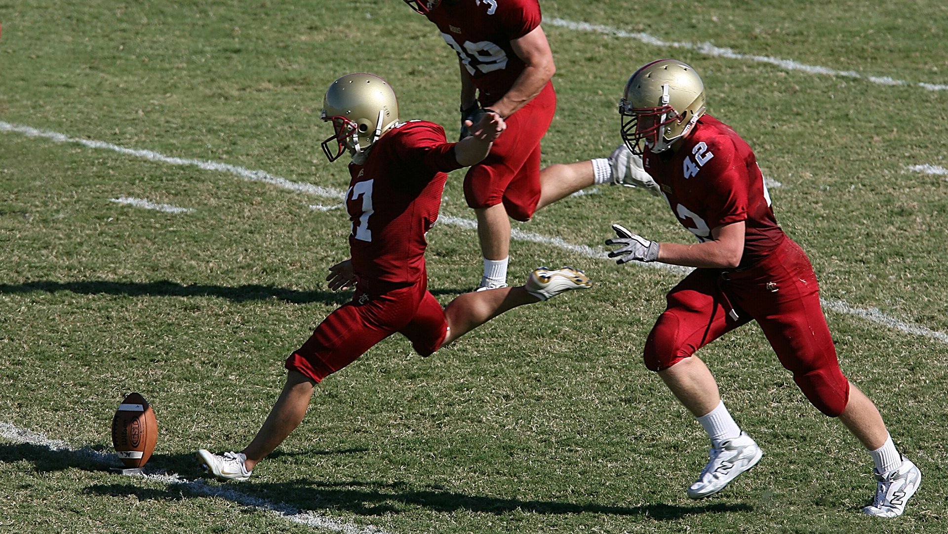 28圈_纳达尔强势回归红土赛场，法网前景引热议